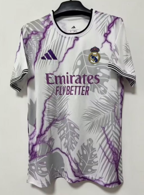 Version supporters 25/26 Entraînement du Real Madrid
